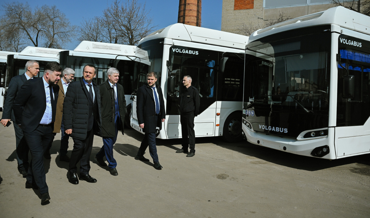     Александр Гусев принял участие в поездке Андрея Никитина в Воронежской области. Автор: редакция. Фото: правительство ВО.