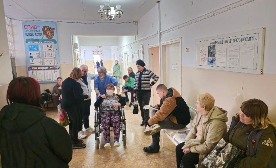    В больницу Докучаевска приехали онкологи. Фото: Минздрав ДНР