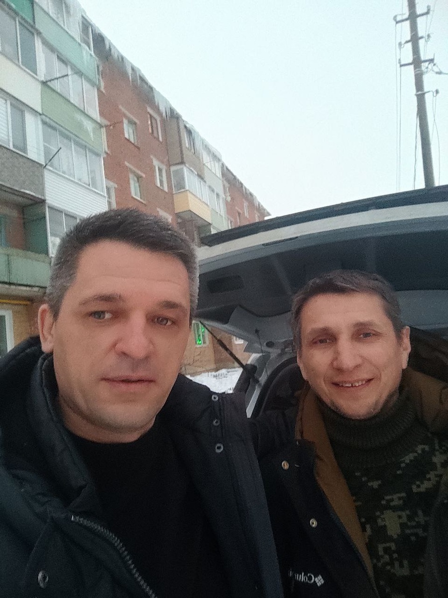 Военные волонтеры.