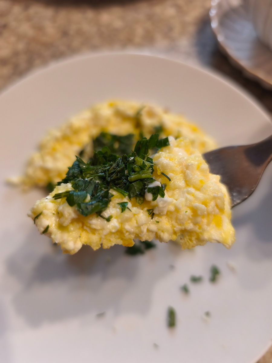 Вкус сырный, не просто творог