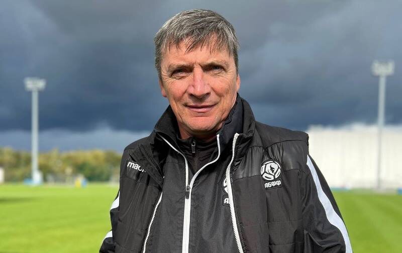 Михаил Мархель - тренер сборной Беларуси. Из открытого источника Яндекс.