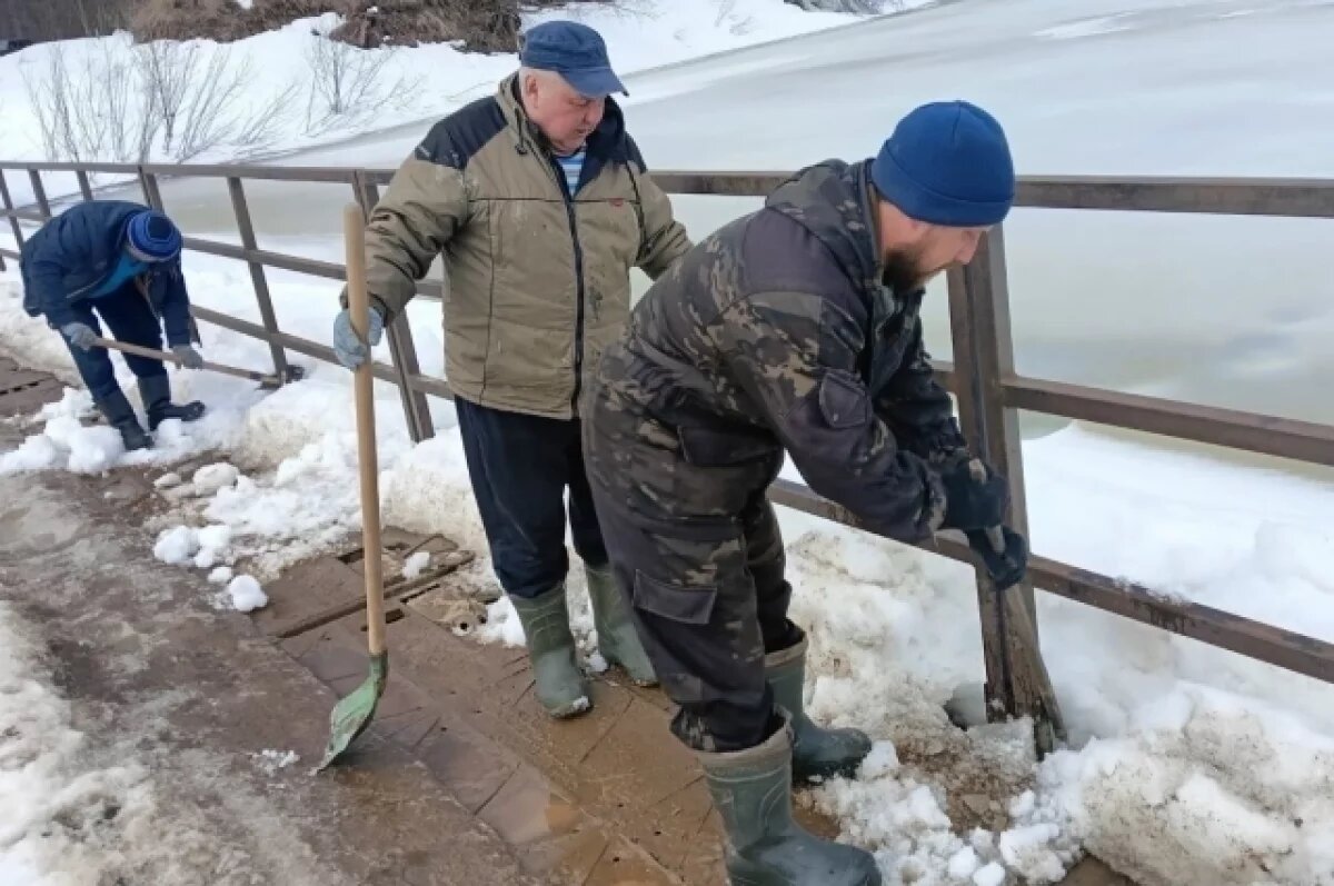    Власти объявили о закрытии моста через реку Валу из-за угрозы затопления