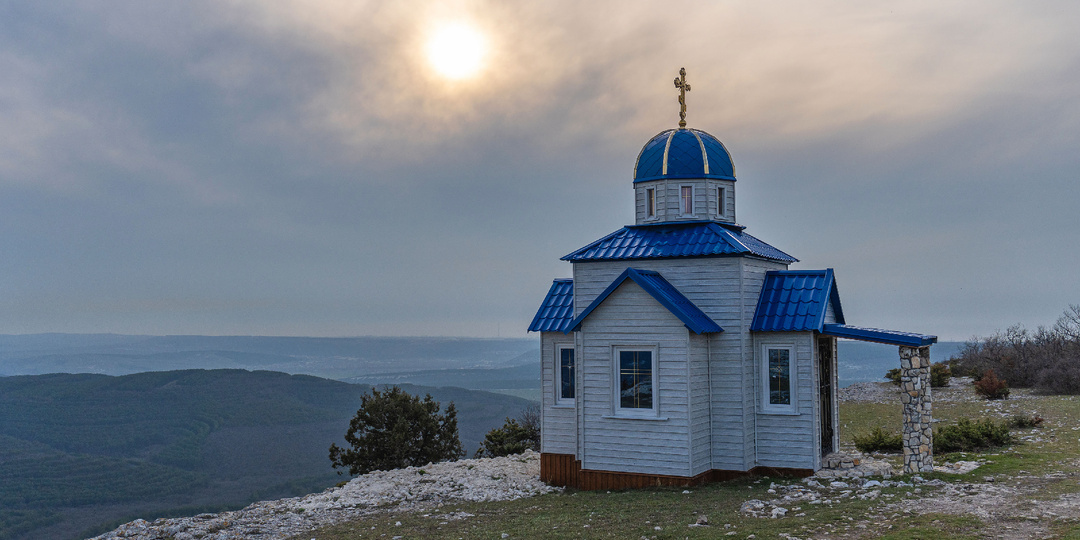 Пещерный монастырь Чельтер‑Мармара: дыхание веков в скалах Крыма.