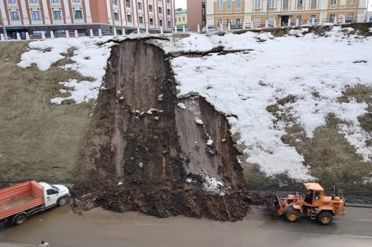    Зеленский съезд останется закрытым из-за сохраняющейся опасности оползня