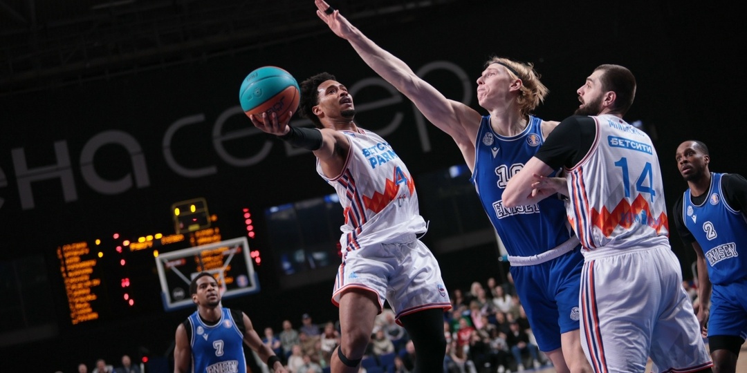 Пермская «Парма» крупно уступила на выезде в Красноярске