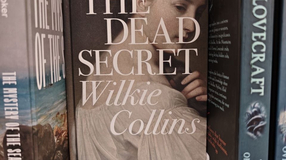 А ещё нашла вот такие красивые издания на английском