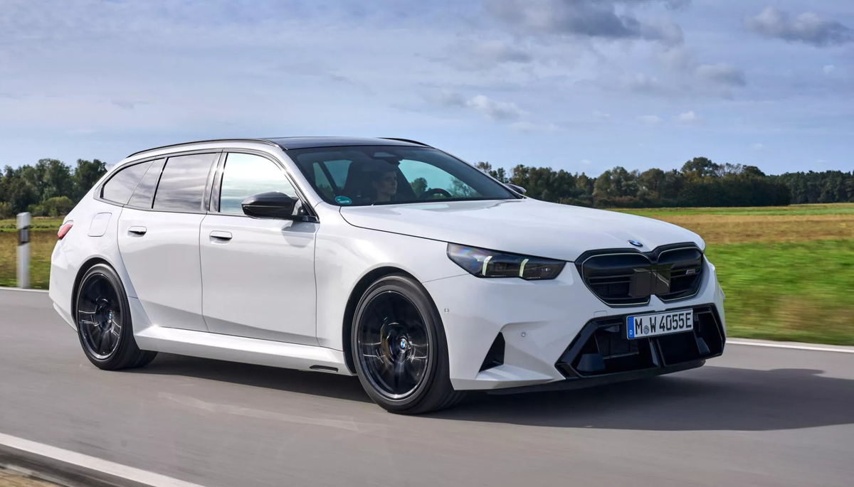 BMW M5 Touring с гибридной силовой установкой