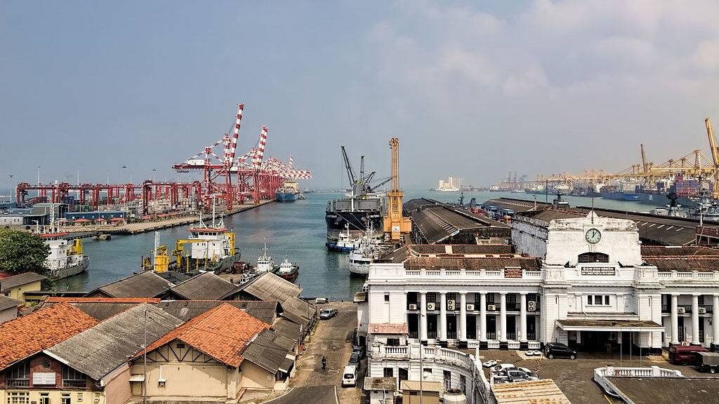     Порт Коломбо. о.Шри-Ланка   
(сс) Dan Lundberg