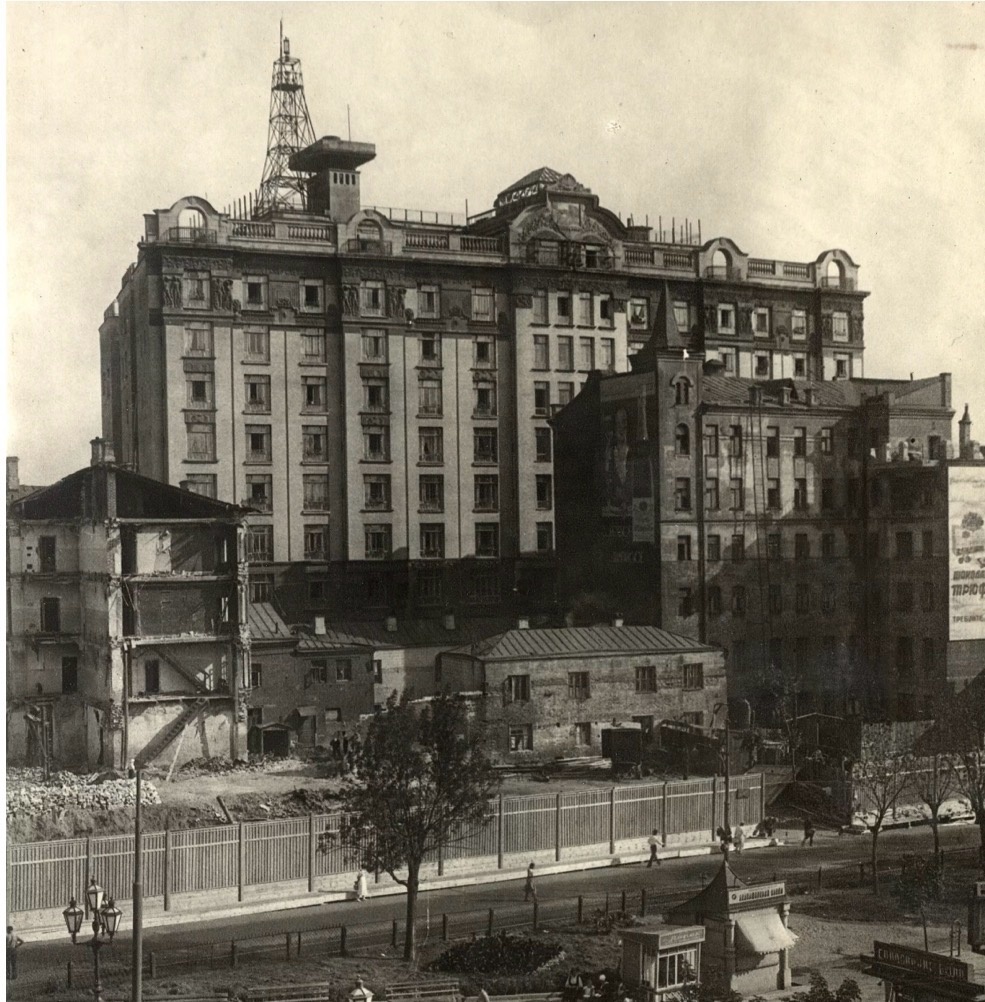 Дом Нирнзее в Большом Гнездниковском переулке г. Москва