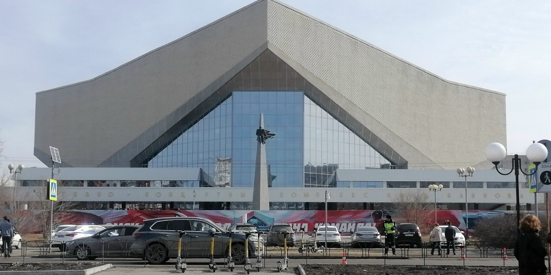 СКК имени Блинова открыли Владислав Третьяк и три омских губернатора