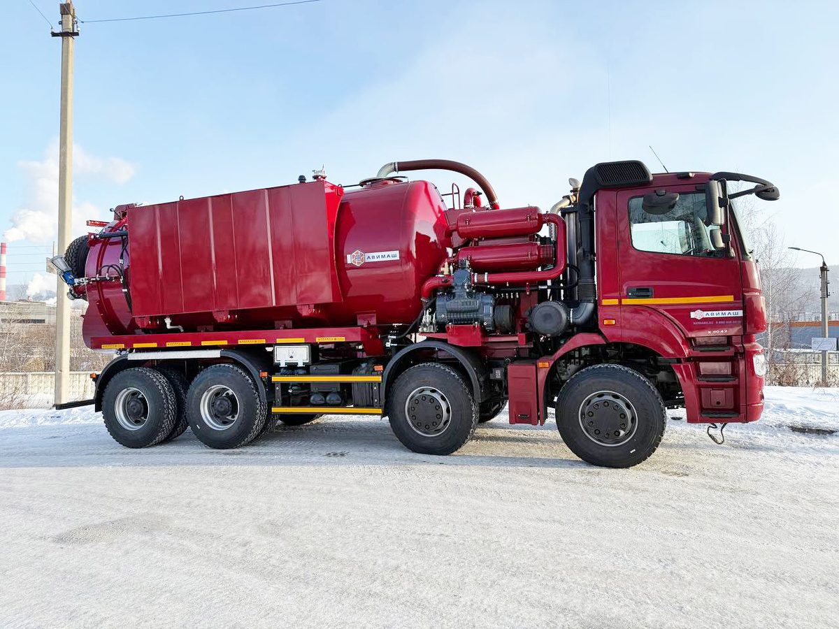 уникальное решение мощной илососной машины на базе 4х осного шасси