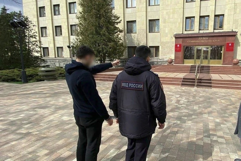    В Ставрополе самоликвидировался завербованный Киевом террорист, а местный бариста-отравитель приговорён к 20 годам заключения