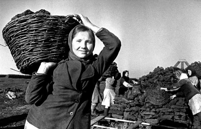 Что сделали фашисты с 17-летней девушкой, которая несла в корзинке тол