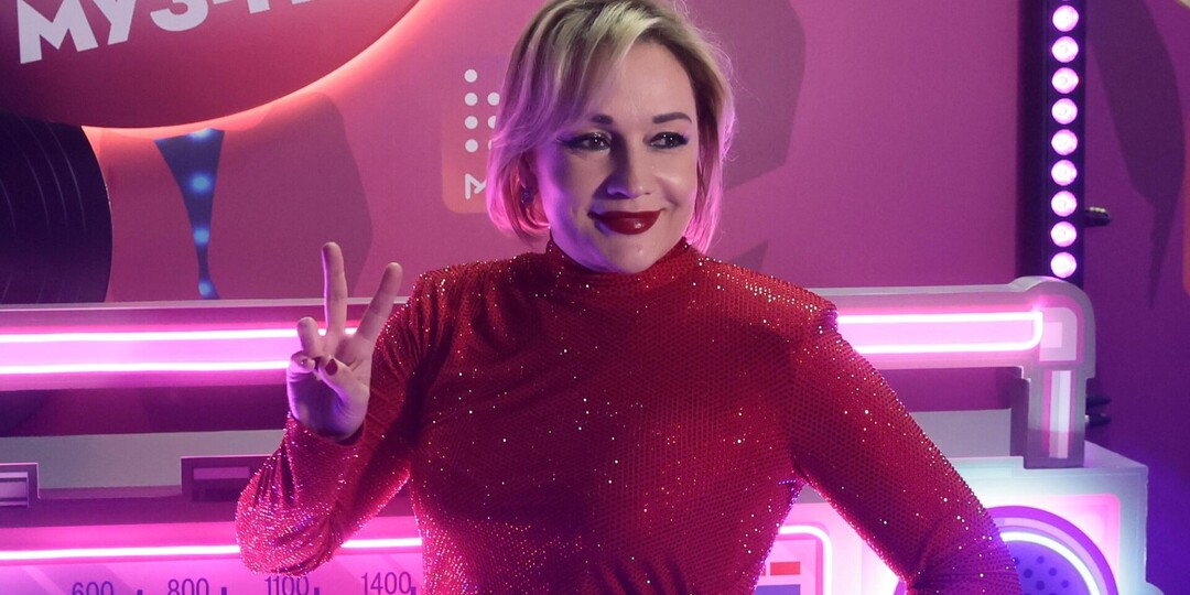 Появились подробности об увольнении танцоров Булановой