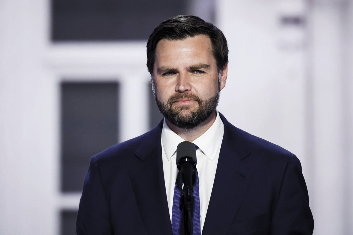 Вице-президент США JD Vance заявил, что НЛО — это «демоны», а не пришельцы. Март 2026 года