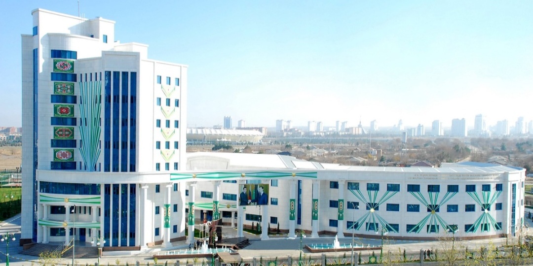 Интервью: «Школы в Туркменистане»