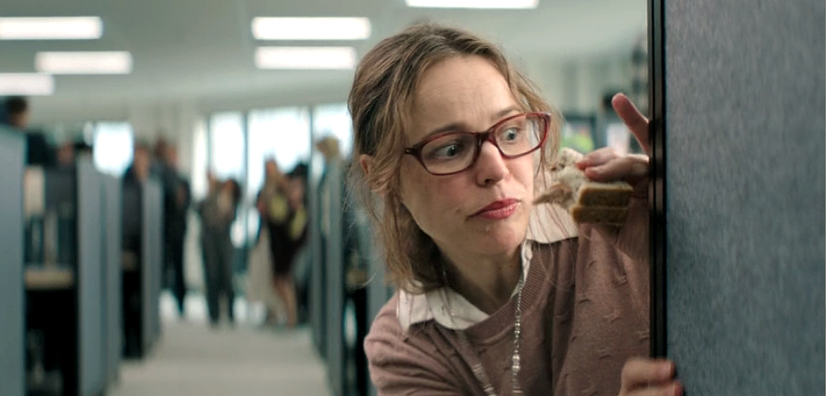 Кадр из фильма "На помощь"