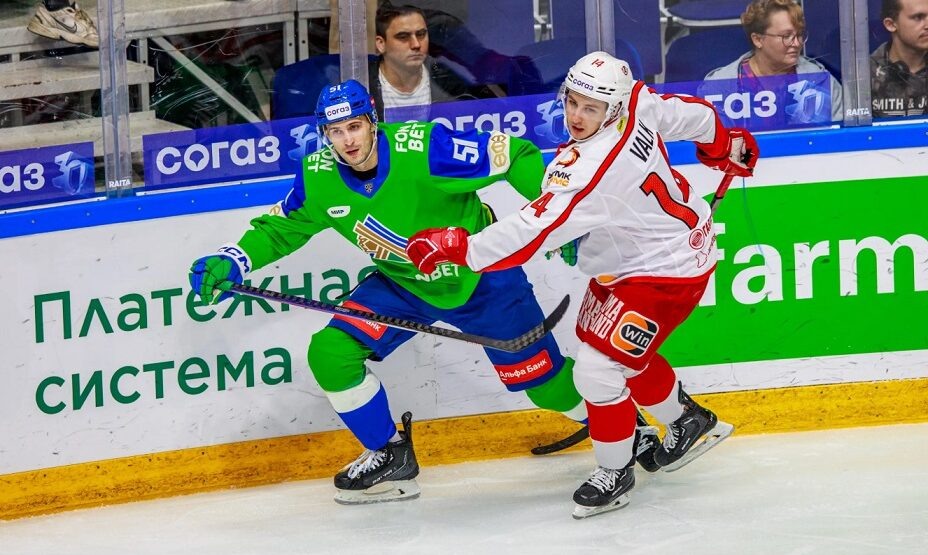    «Автомобилист» проигрывает со счетом 1:3 в серии с «Салаватом». Фото: ХК «Салават Юлаев»