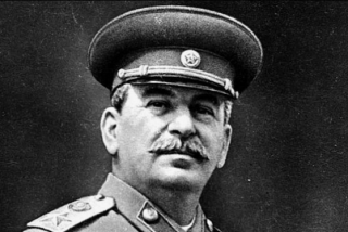 Почему после смерти Сталина в СССР внезапно разрешили частные огороды и дачи