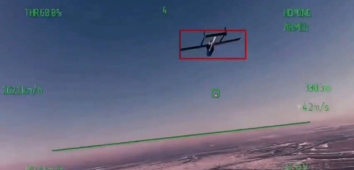 Кадры перехвата украинского БПЛА российским зенитным дроном