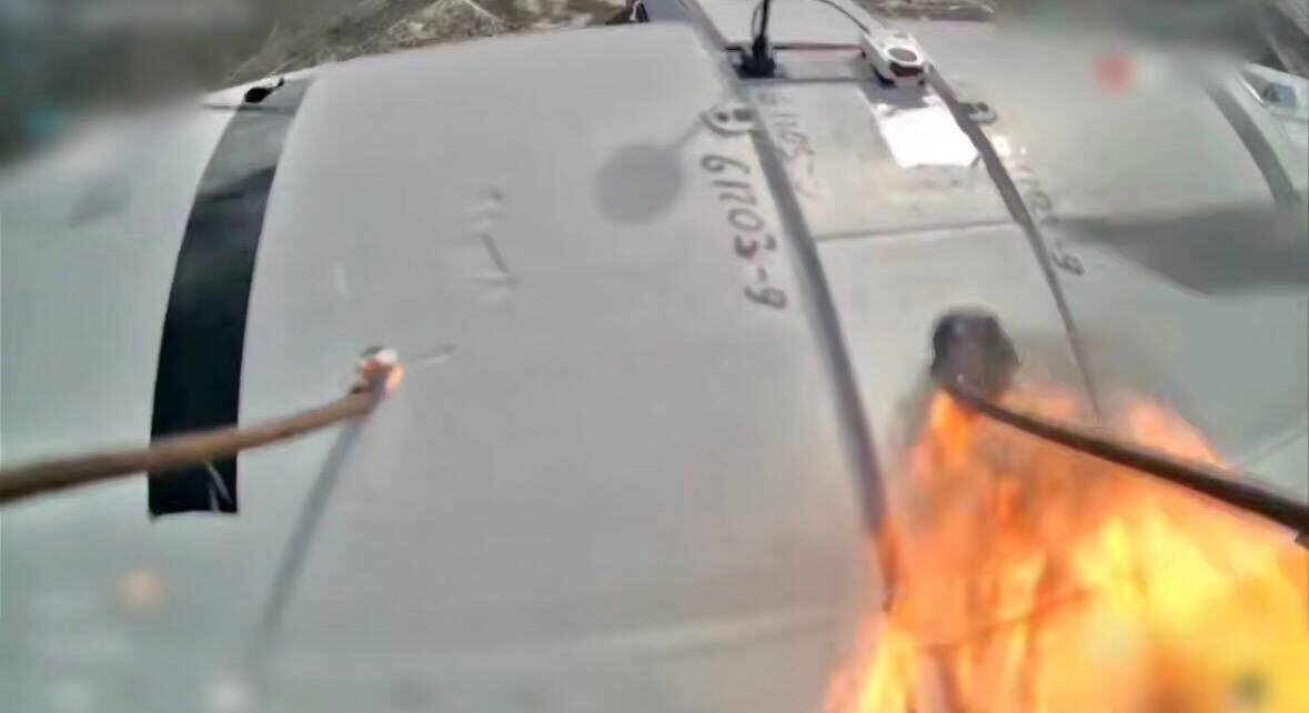 Возгорание украинского БпЛА после воздушного тарана российским дроном