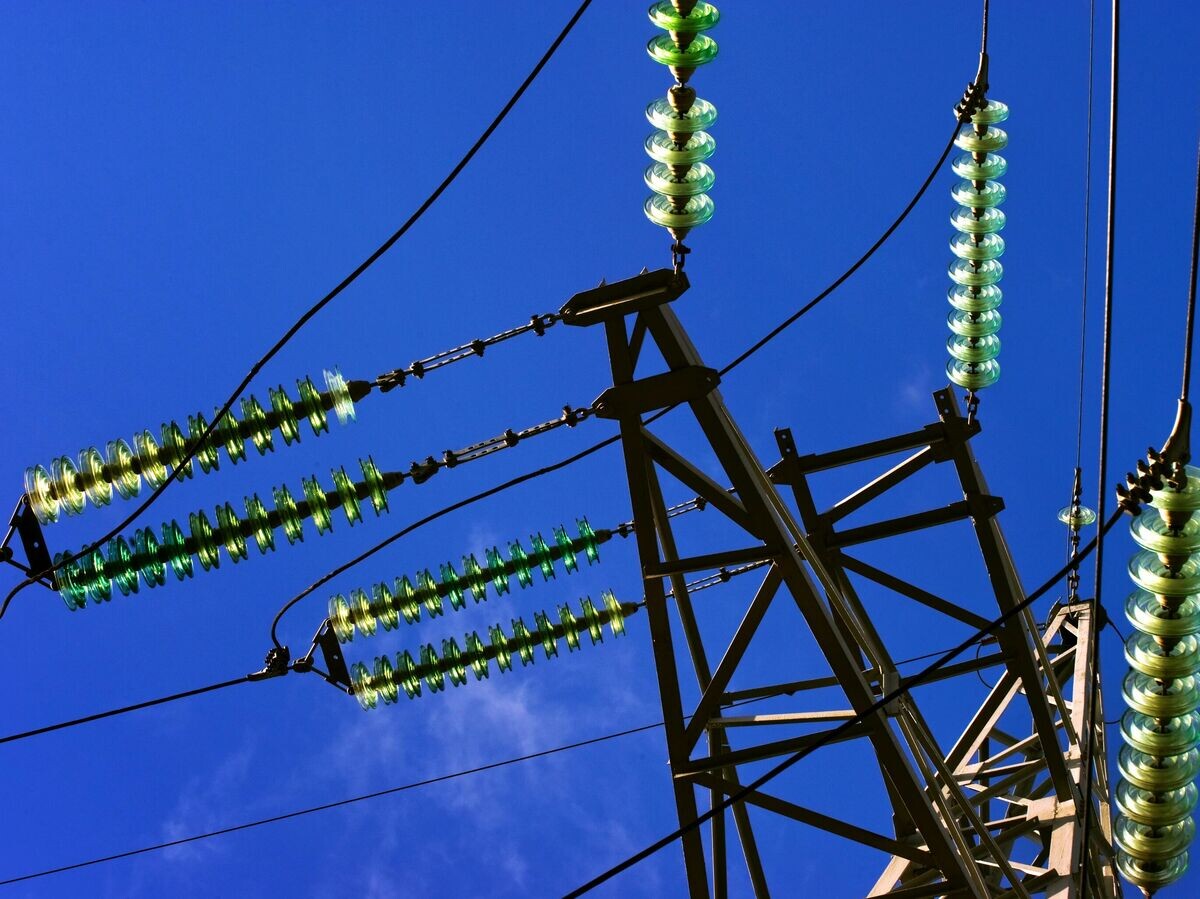    Линии электропередач © РИА Новости . Сергей Мальгавко