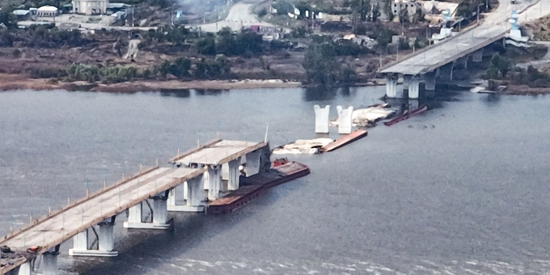 Почему стоят мосты через Днепр? Почему Россия действует хирургически?