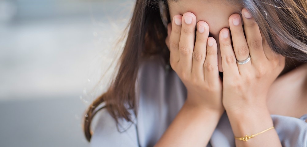 Почему некоторые при­выч­ки счи­та­ют­ся нор­мой — и зря