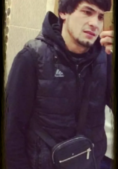 В Уфе мигрант из Средней Азии Азиз Джумаев поддерживает запрещенную в России экстремистскую идеологию.