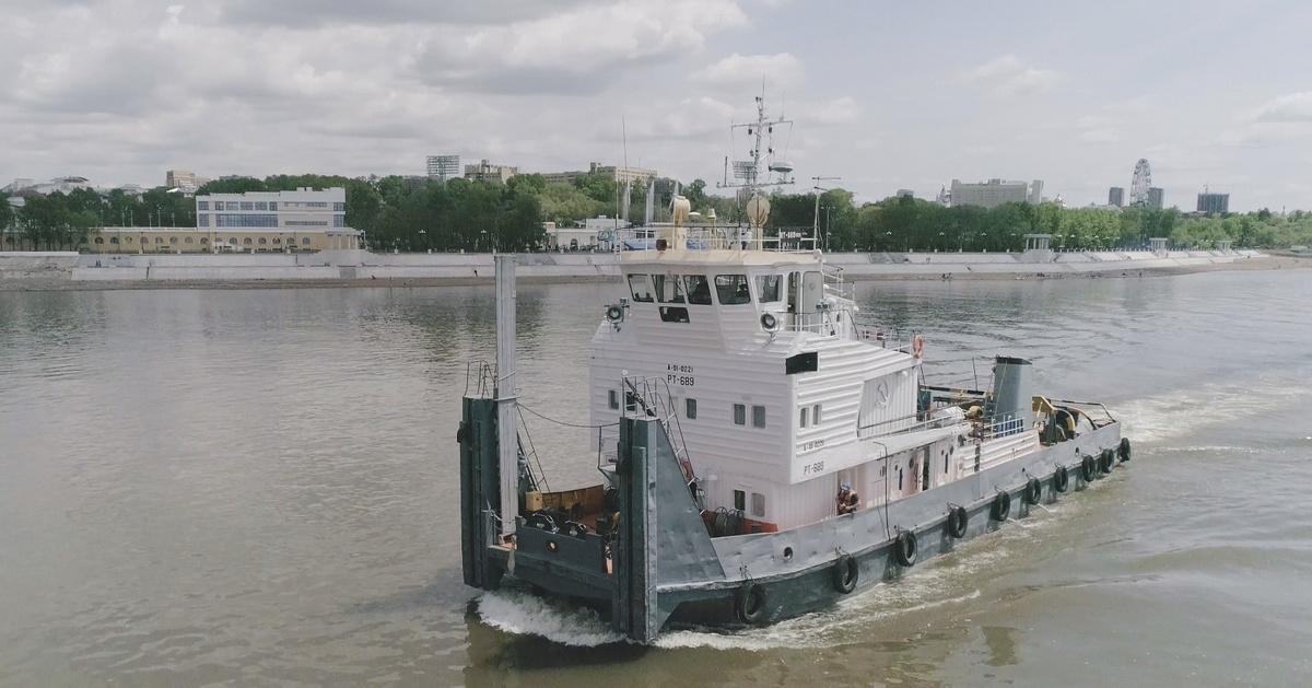 Буксир-толкач РТ-689/ Фото: АО "Амурское пароходство"  📷
