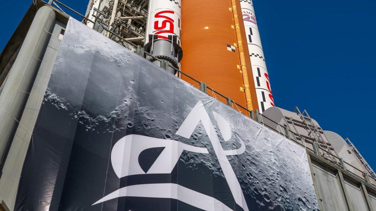 NASA объявило обратный отсчёт до запуска миссии Artemis II  📷
