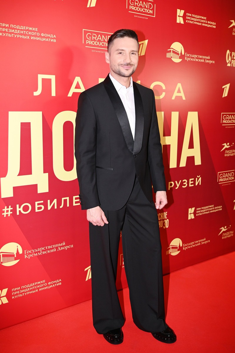    Сергей Лазарев