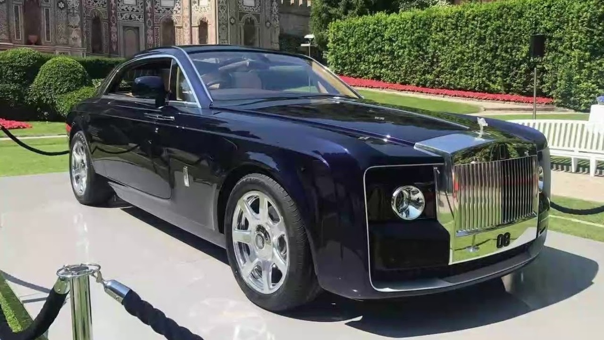  Rolls-Royce Sweptail (2017)