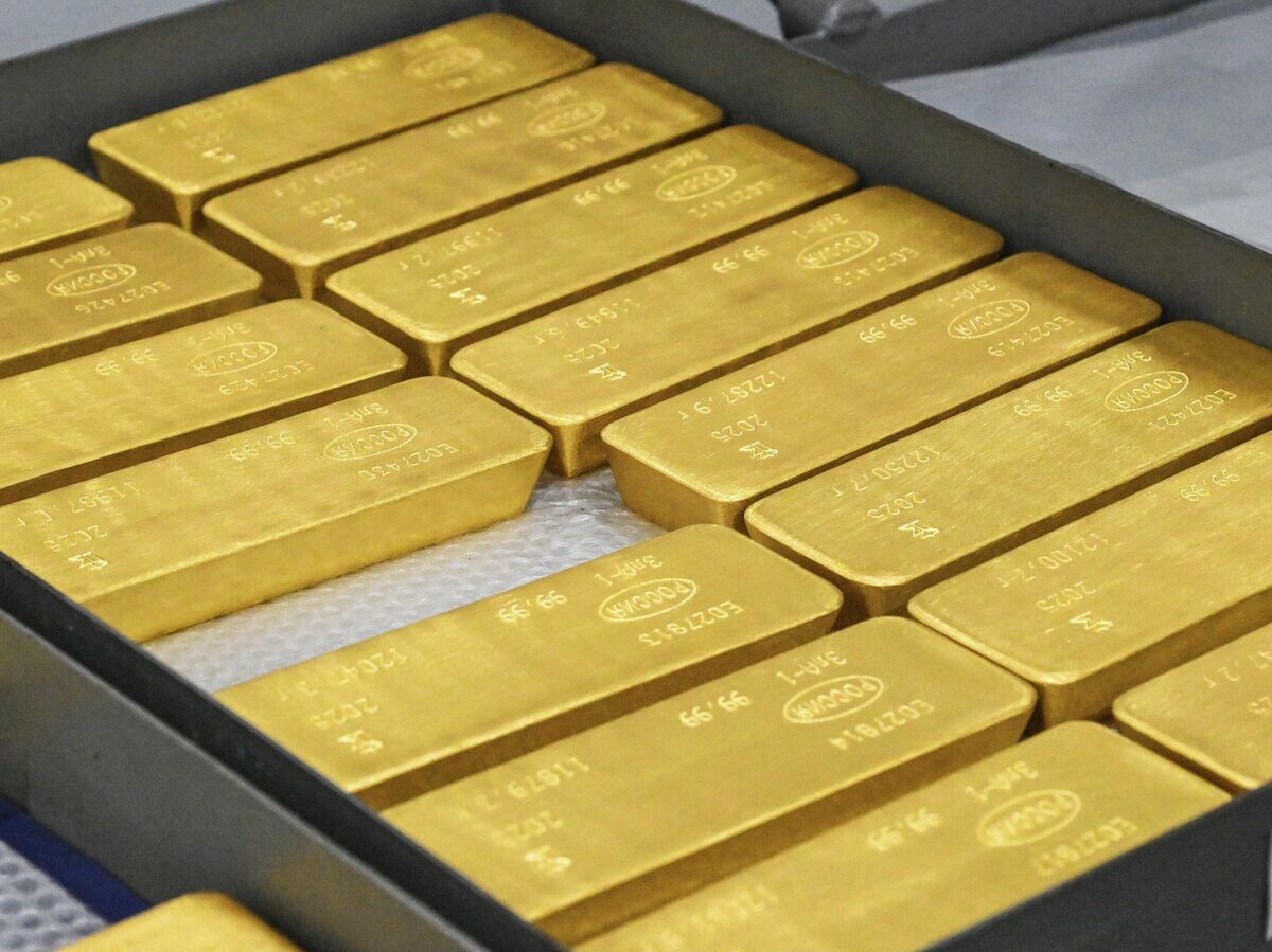    Завод драгоценных металлов "Красцветмет" в Красноярске© Sputnik / Илья Наймушин