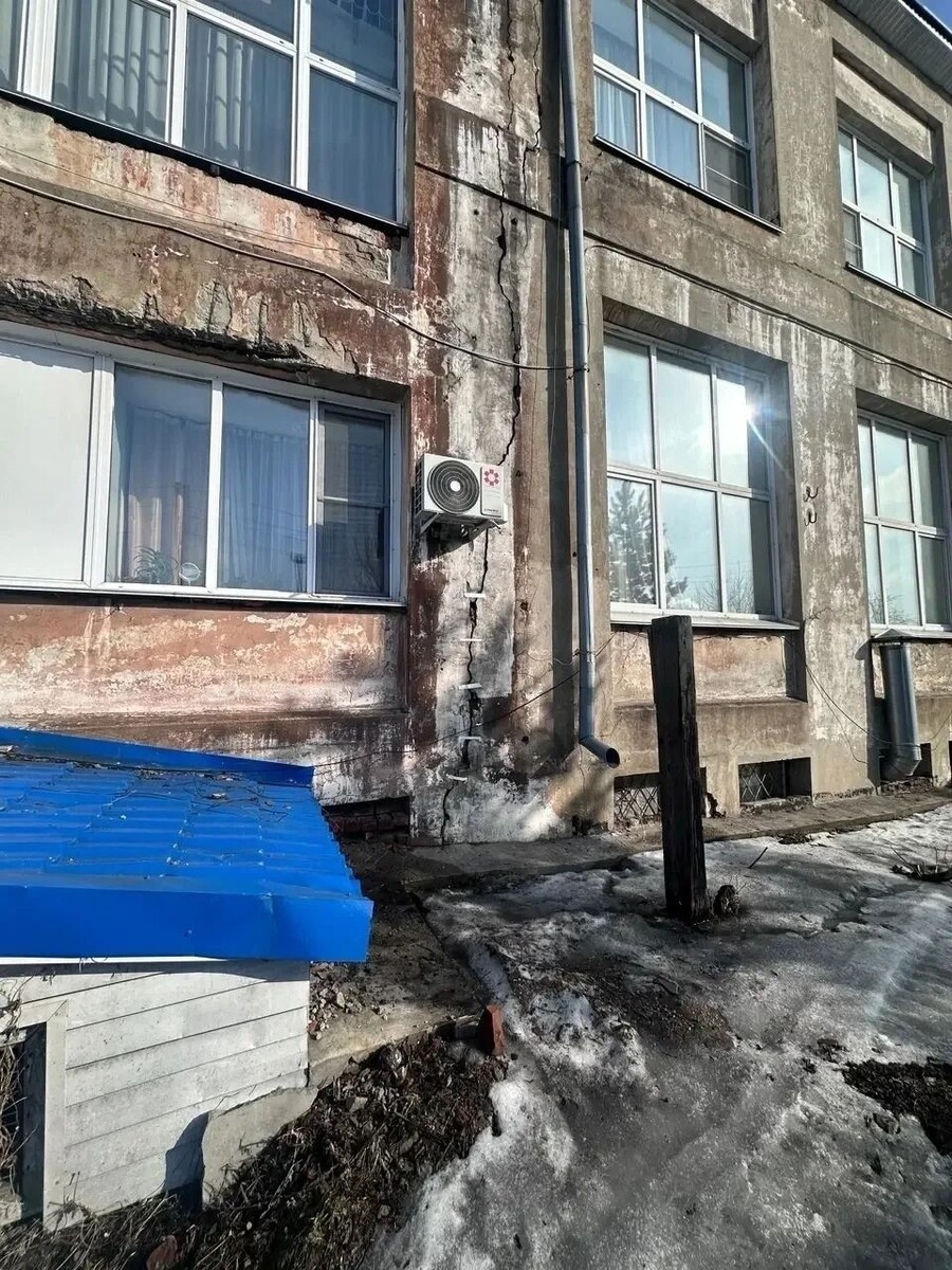    Разрушения в Рубцовском педагогическом колледже. Источник: прокуратура Алтайского края