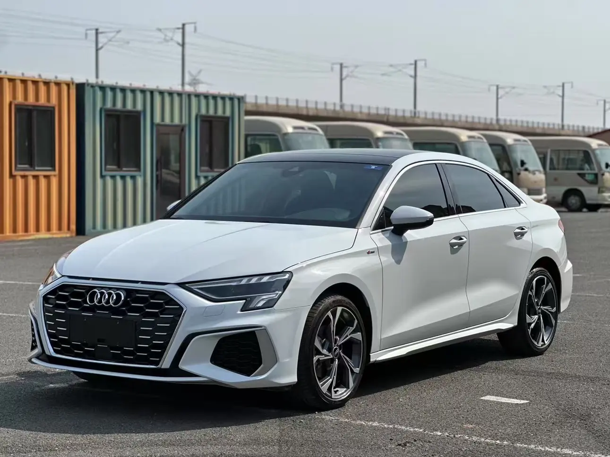 В Китае представлены бренды, ушедшие с российского рынка