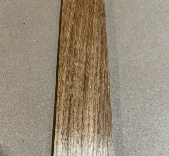 У дуба совсем иная текстура