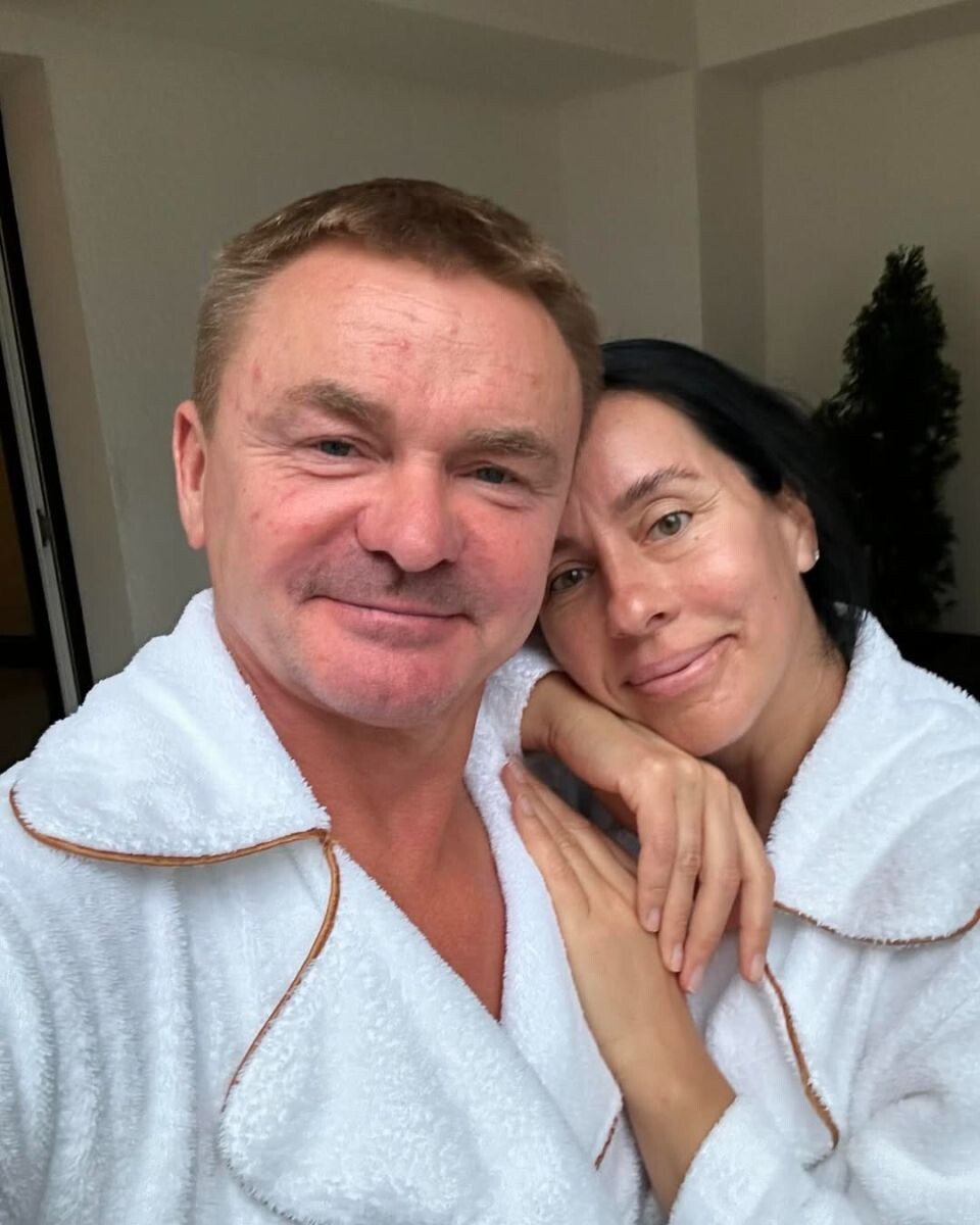    Владимир Сычев и Алеся Великанова. Источник: @vladimirsychev*