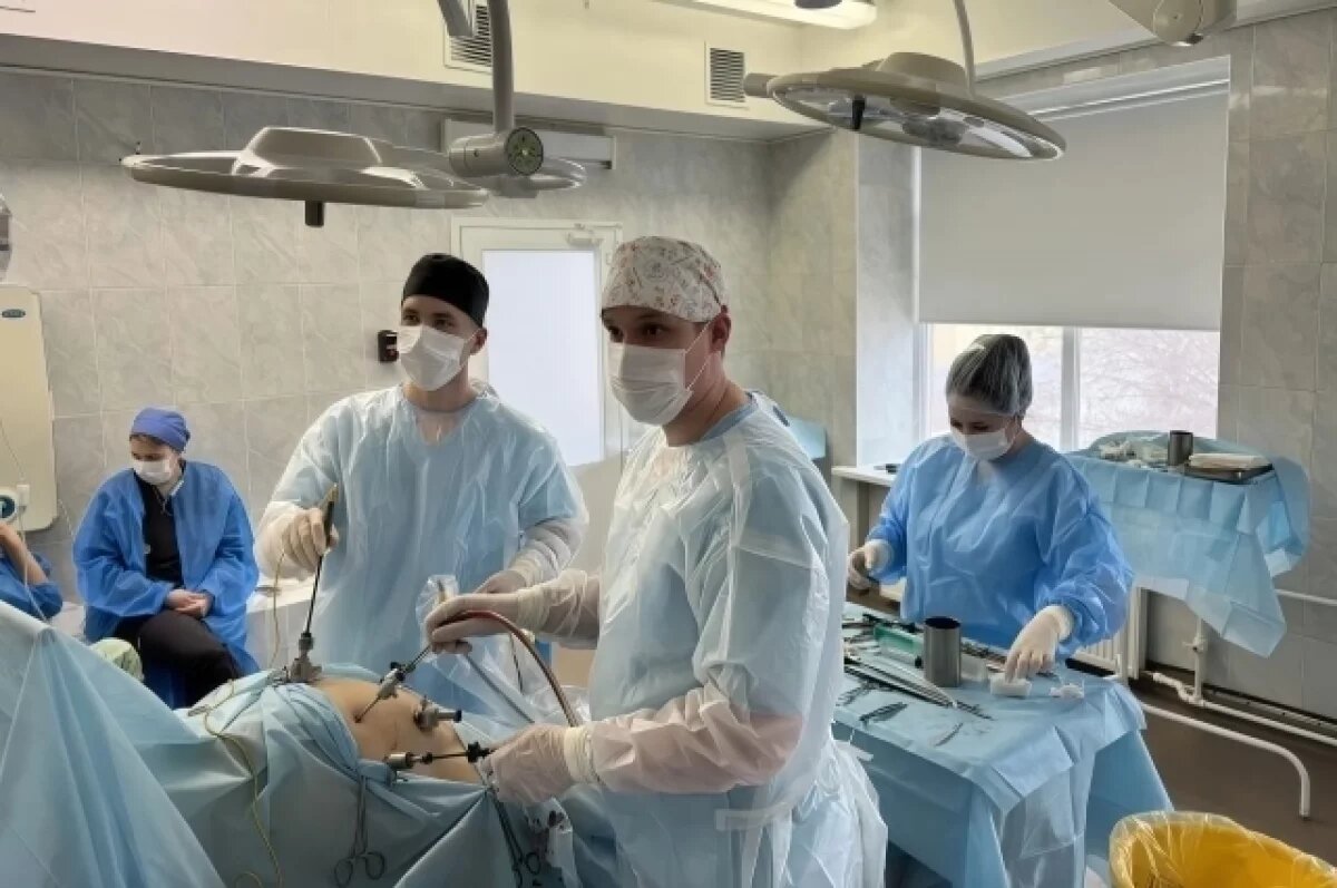    Ижевские врачи спасли пенсионера с камнями в желчном пузыре