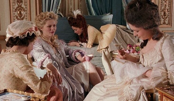 кадр из фильма "Мария-Антуанетта"