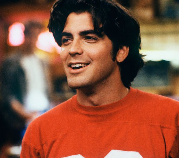 19 главных секс-символов 90-х, по которым сходили с ума все женщины