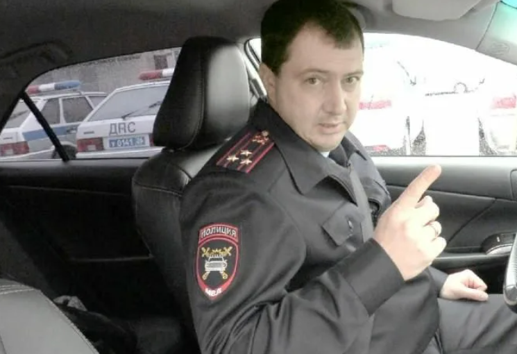 "За 10 лет на должности заработал 184 млн рублей - смог позволить 5 автомобилей и золотой унитаз!". Дело экс-начальника ГИБДД по Ставрополю