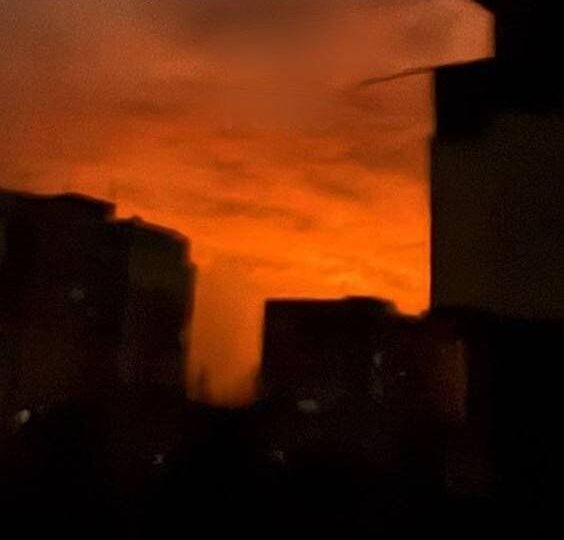 Вид на запад из пригорода Херсона, снято ночью