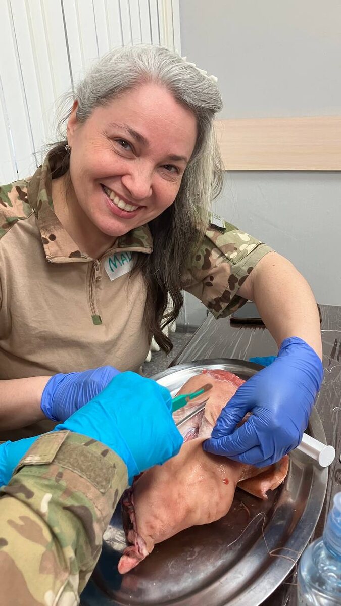 Нашли на свиноте не толкьо нервы, но и сосуды! 