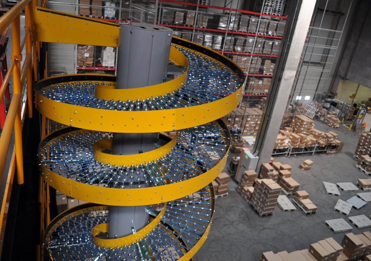 Вариант исполнения спирального конвейера для склада от НТЛС