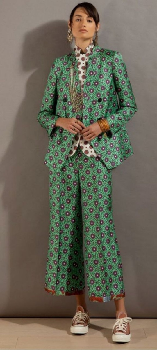 Что вам подходит?  What suits you?