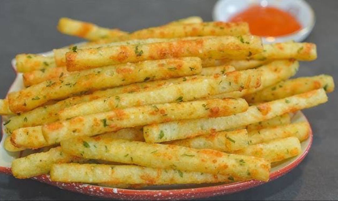 В горячем виде эти палочки вкуснее всего! 