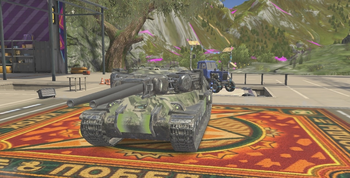 В легендарном камуфляже. Если убрать с него футуристические элементы, было бы годно. А так - на любителя.