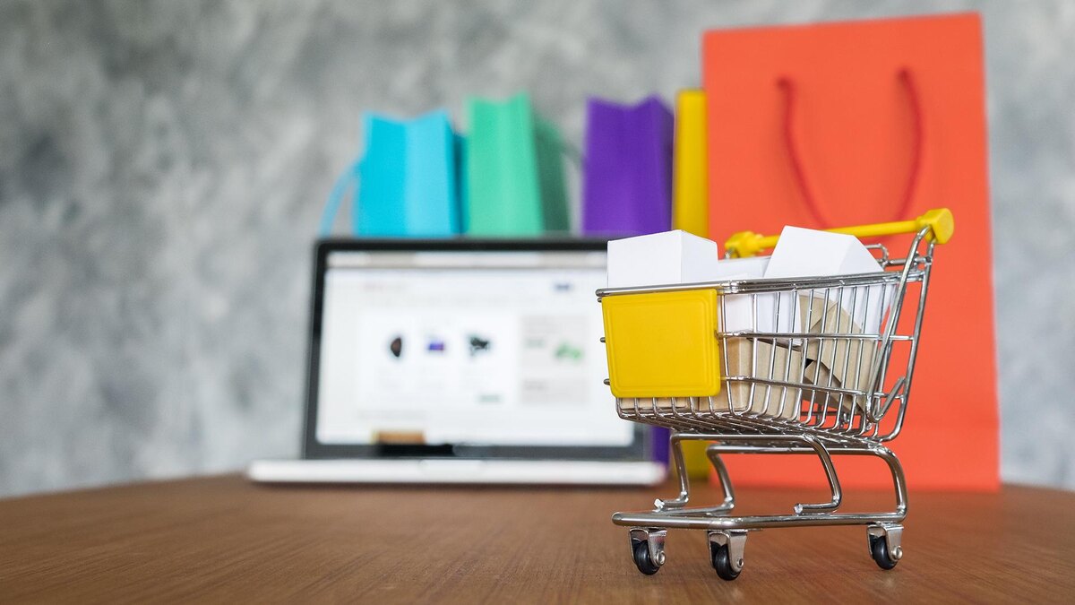    Фото: freepik.com/snowing