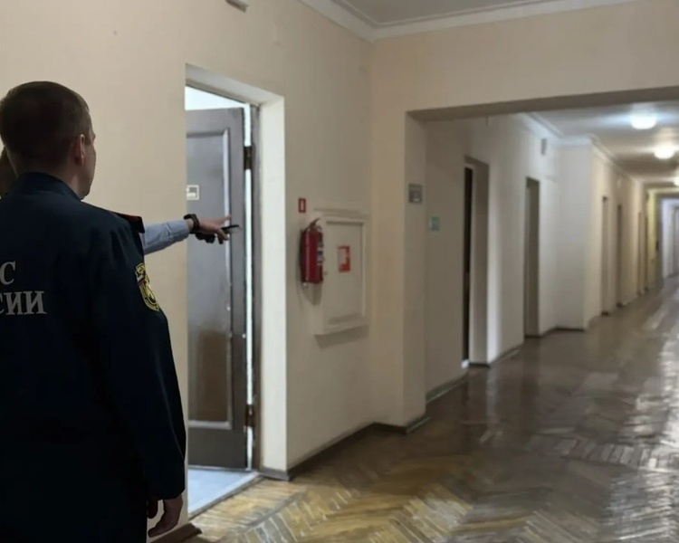     Жителей ПВР в гостинице «Центральная» переселяют в другие пункты в черте Курска